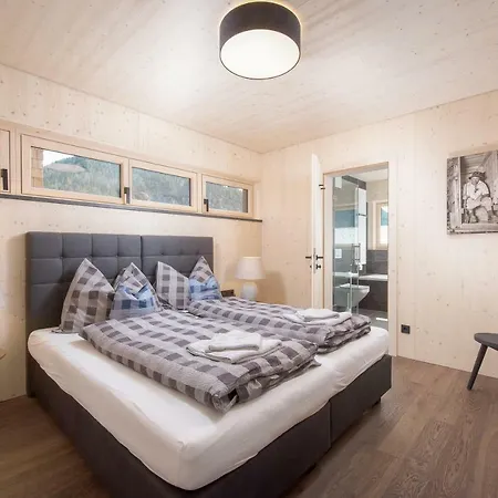 Pure Mountain Base * Erpfendorf