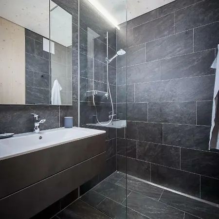 Pure Mountain Base Apartment *